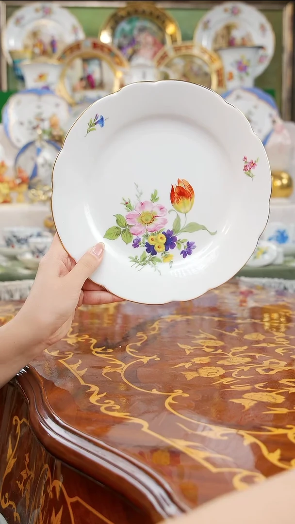 瓷米多家中古瓷器如图所示8