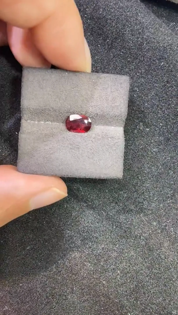 未镶嵌定制定制红宝石天然1.0克拉鸽血红吉尔德无烧