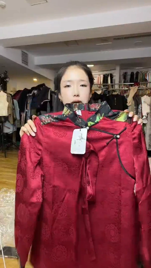 衬衣       XL码      115-125斤