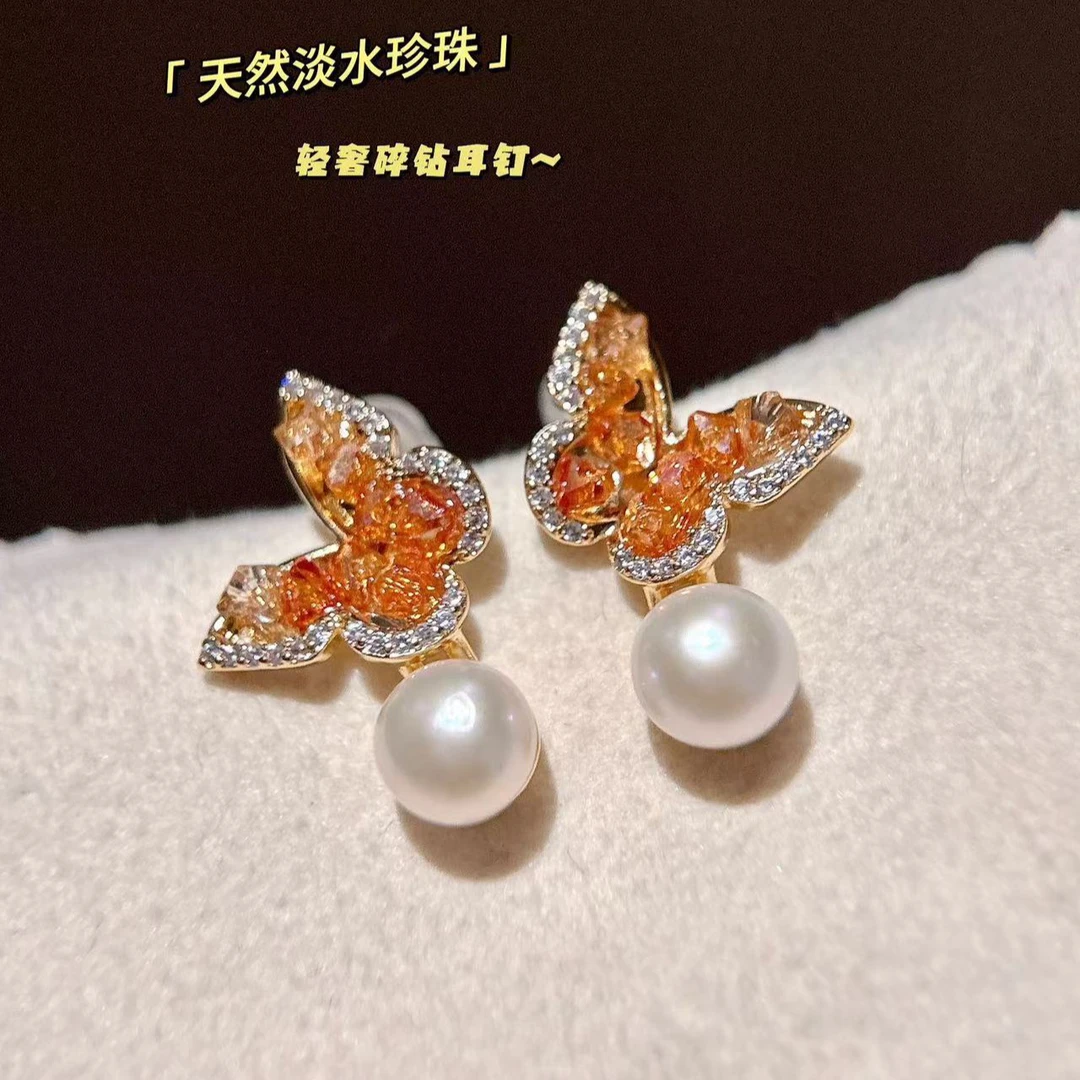 新品小清新红蝴蝶耳钉美的仙气满满，