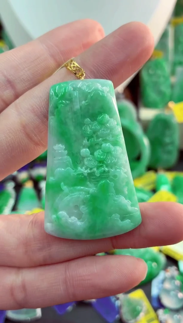吊坠(不含链)18K金镶嵌翡翠天然缅甸翡翠A货