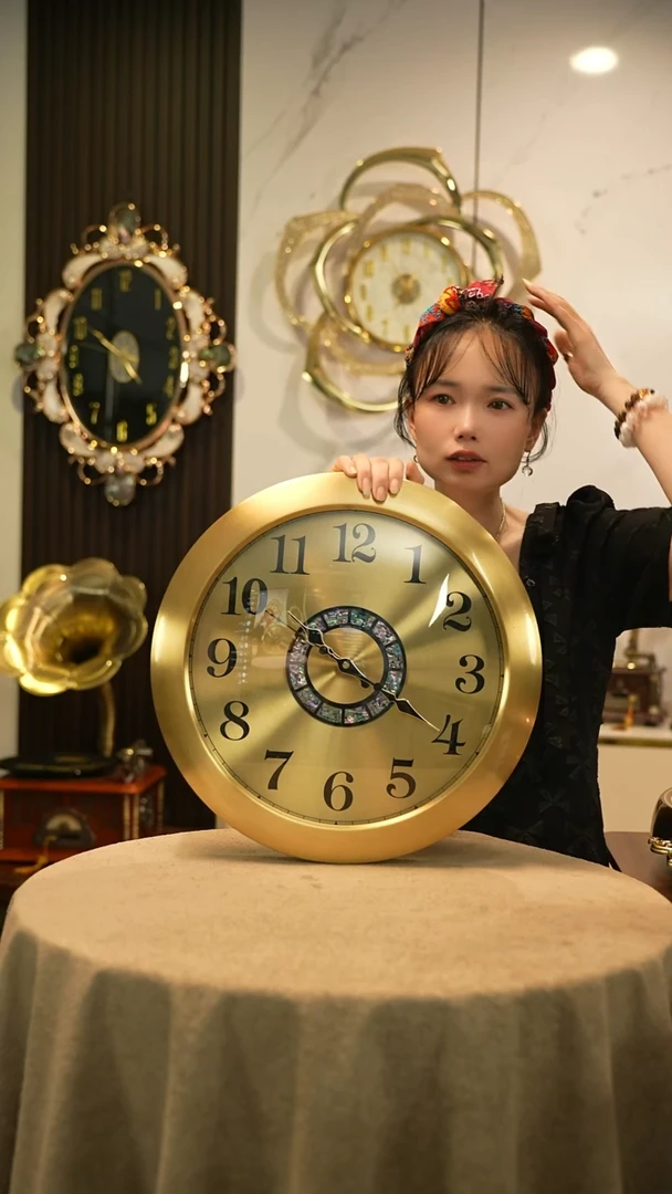 简约挂钟0000000000