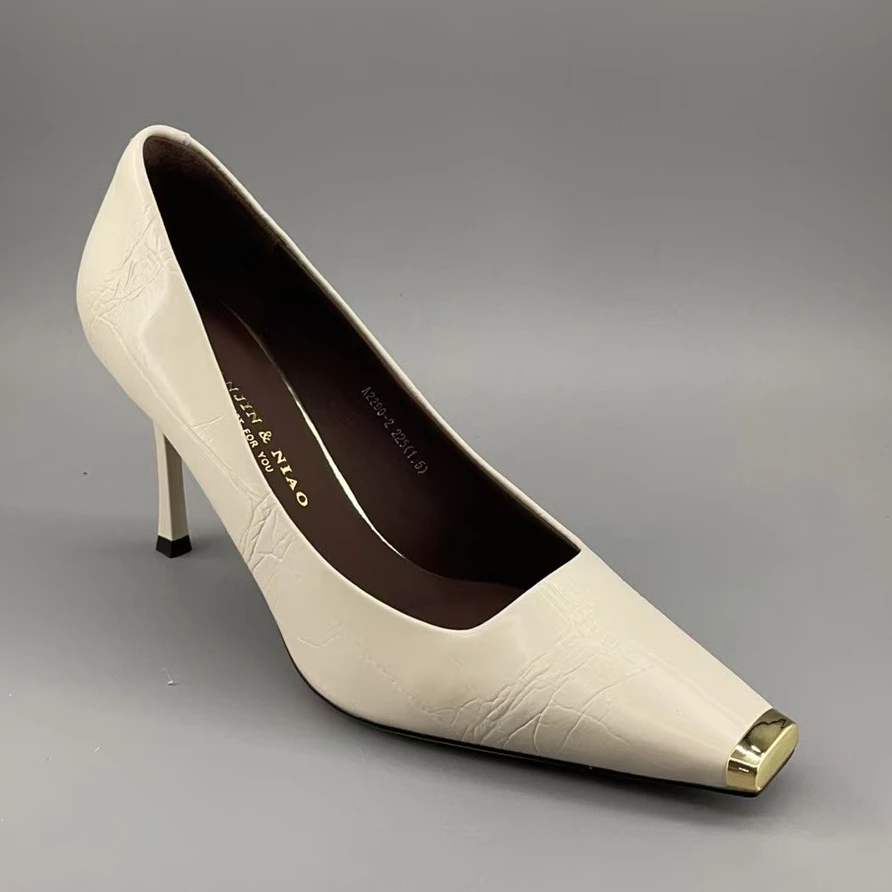 2290-2（7厘米）米色金属铁头小方头细高跟鞋