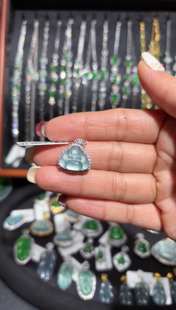 【闪购商品】翡翠颈饰银S925镶嵌佛公/支持复检/一件