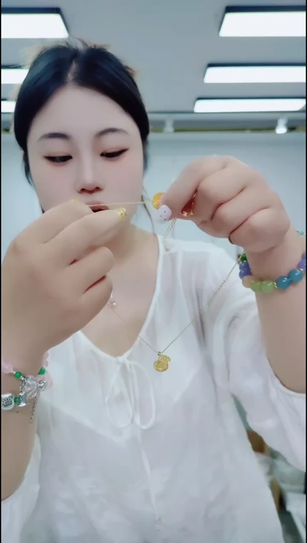 玛瑙/玉髓颈饰合金1876钱袋子