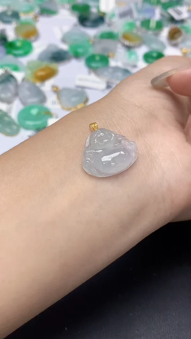 翡翠未镶嵌颈饰天然缅甸a货翡翠