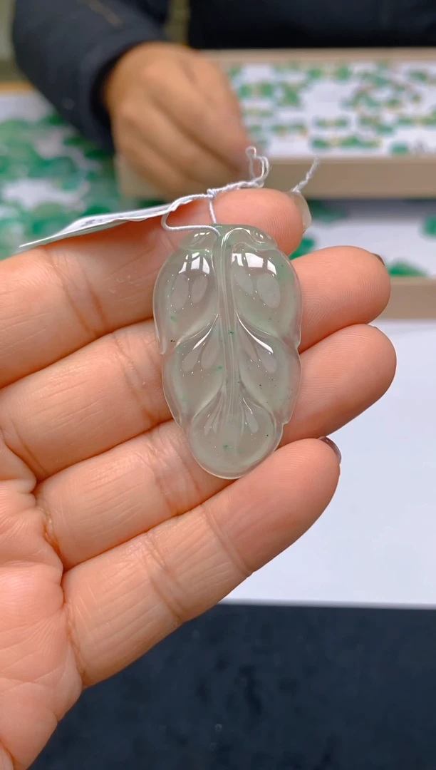 【闪购商品】石英质玉颈饰未镶嵌冰美人非洲翠A货