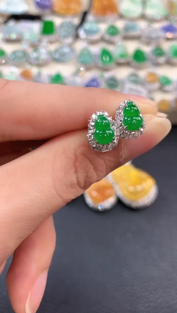 【闪购商品】翡翠耳饰18K金镶嵌m39