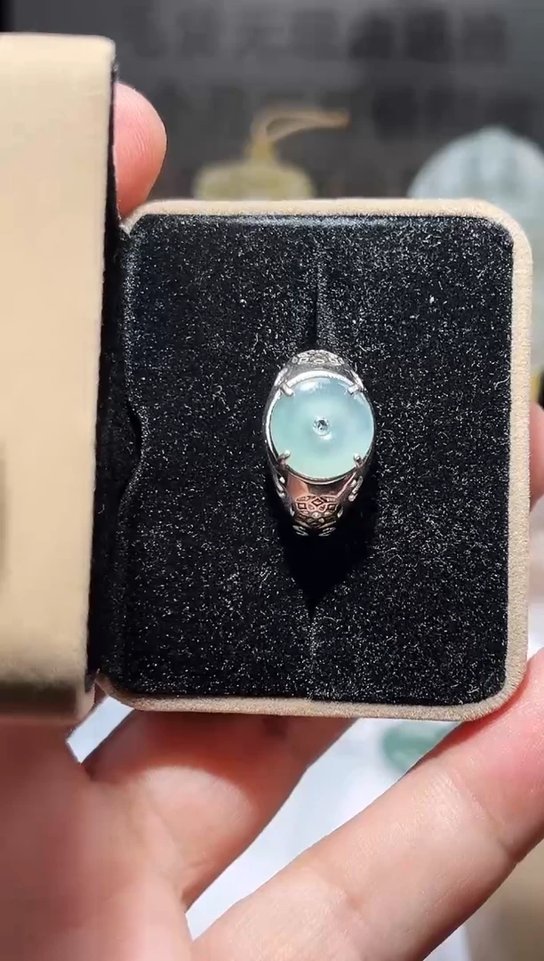 未镶嵌定制翡翠耘*戒指