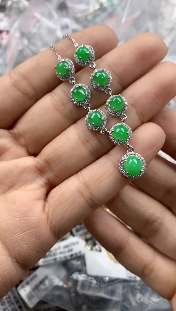 银S925镶嵌戒指翡翠777           7