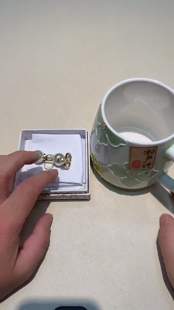 瓷片如图所示AAAAAAAAAAA921