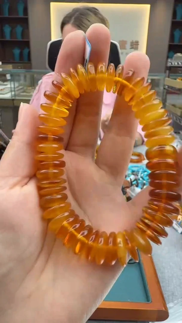 手链琥珀未镶嵌50秒拍号 假一罚三