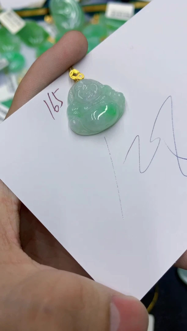 颈饰18K金镶嵌翡翠111111111111