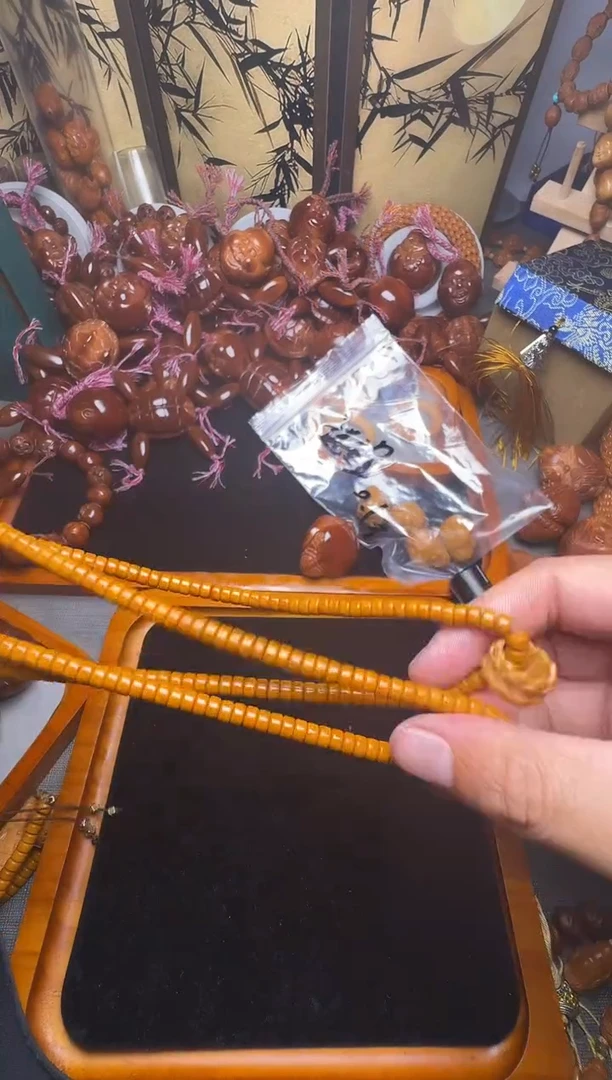 手串橄榄核关公脖挂