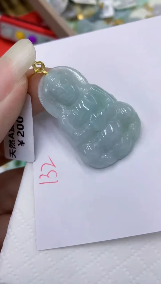 翡翠未镶嵌颈饰111111111111