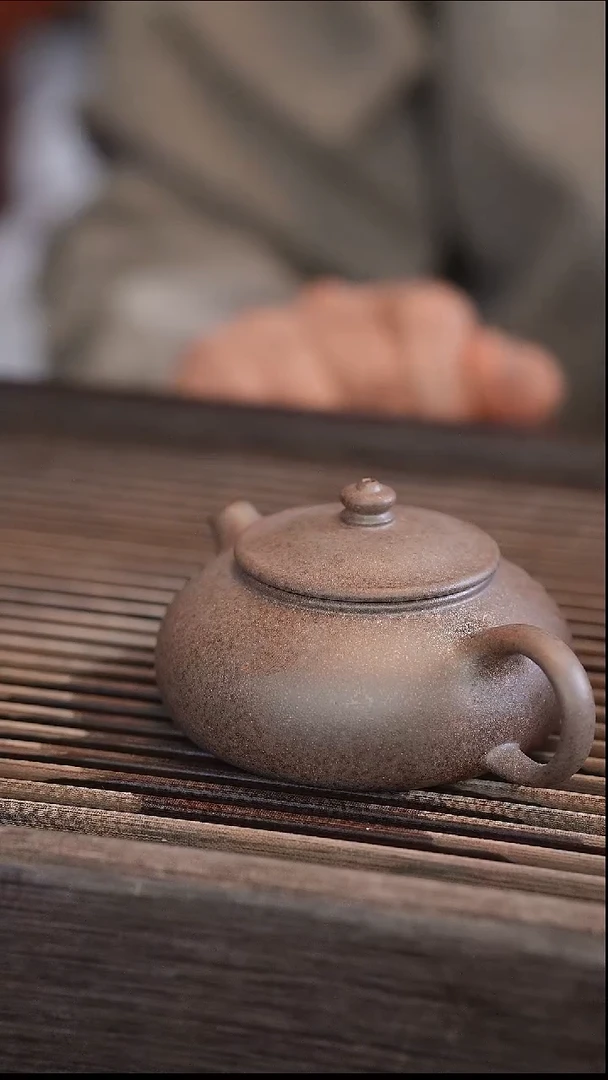 茶壶紫砂寒江还原烧 半手工 160cc