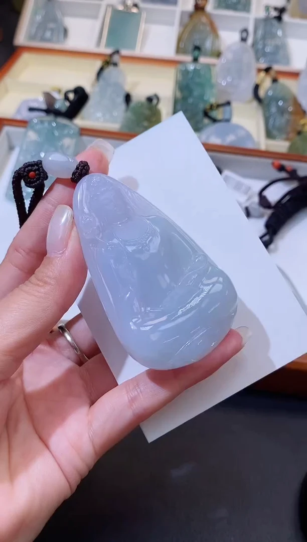 翡翠未镶嵌颈饰缅甸天然翡翠