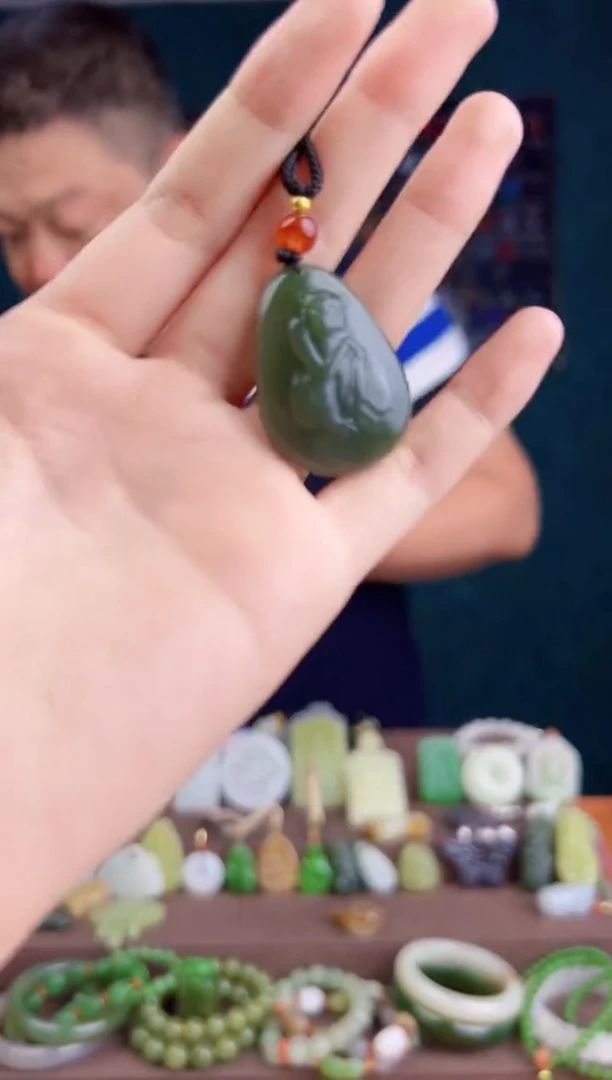 和田玉未镶嵌颈饰多样性发货 拍一单发一个