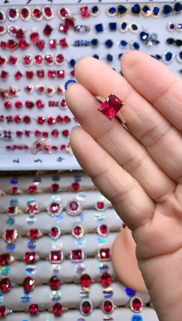 【闪购商品】红宝石戒指银S925镶嵌玫瑰金7.9