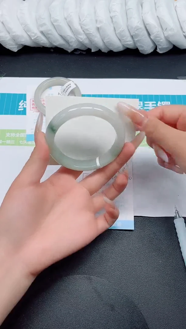 石英质玉手镯未镶嵌a209-59