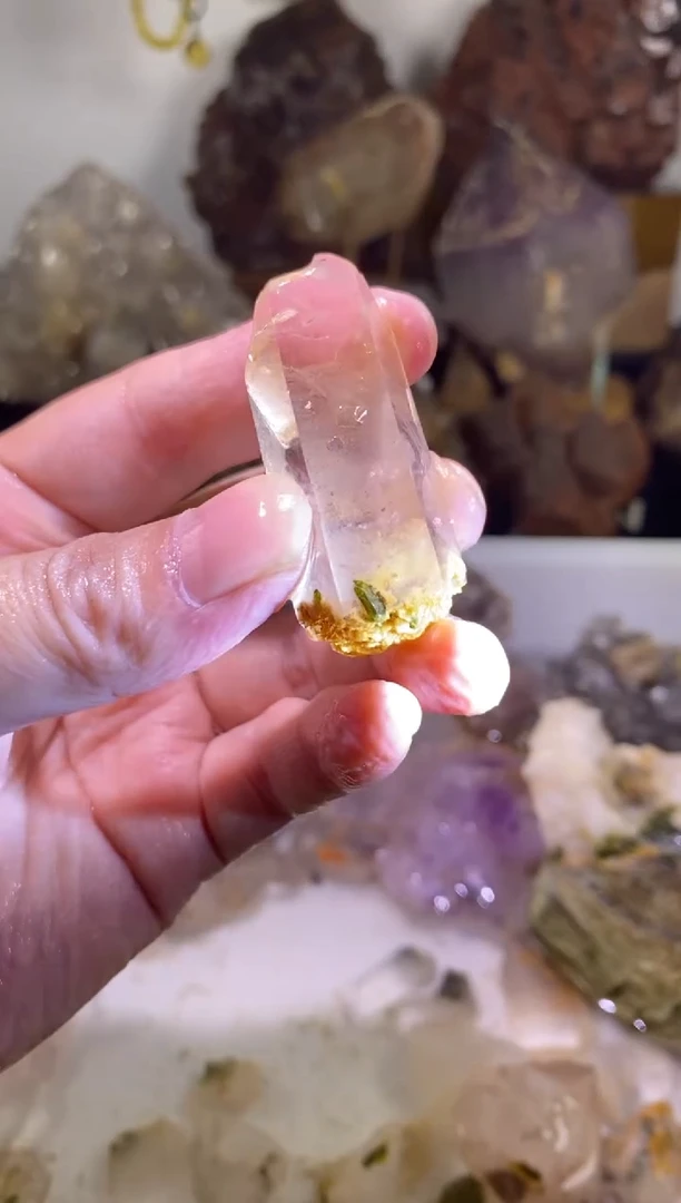 未镶嵌珠宝半成品水晶67号四川超七花园水晶