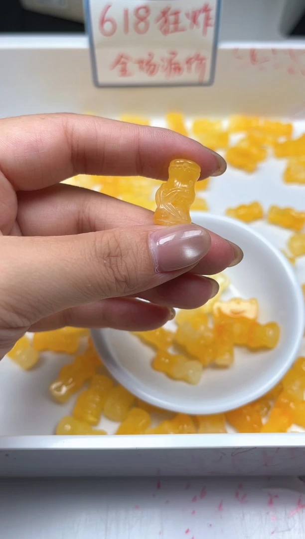 未镶嵌蜜蜡裸石M897 蜜蜡 竹节（吊坠孔）6个8.8元