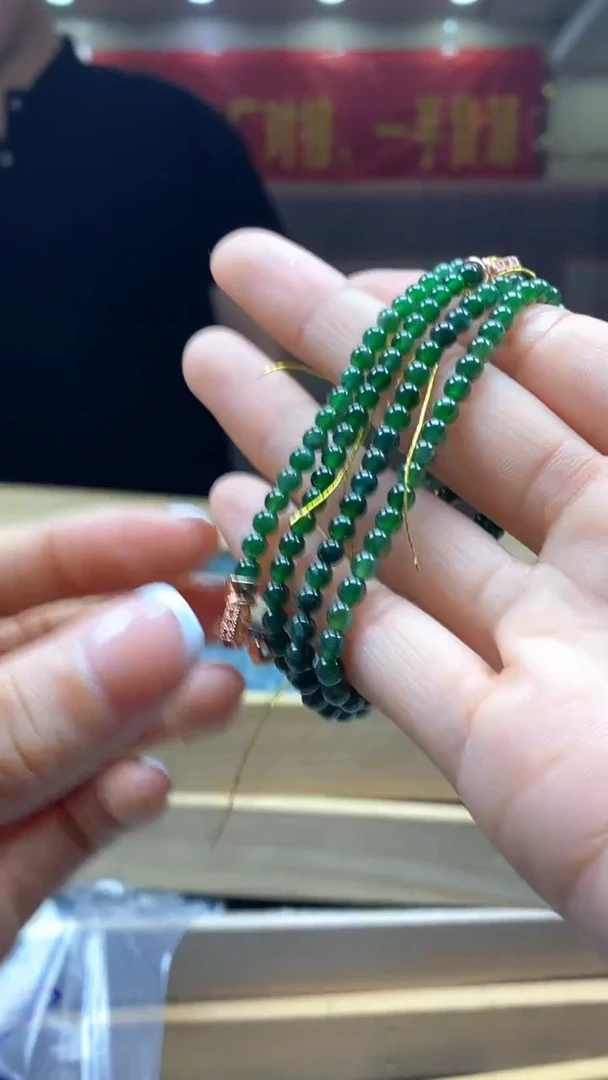 【闪购商品】定制翡翠未镶嵌多样性发货【只发一件】 *s45