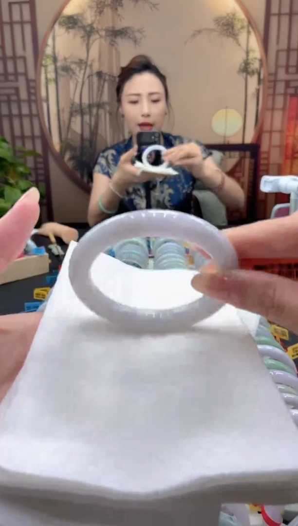 翡翠手镯未镶嵌000023010