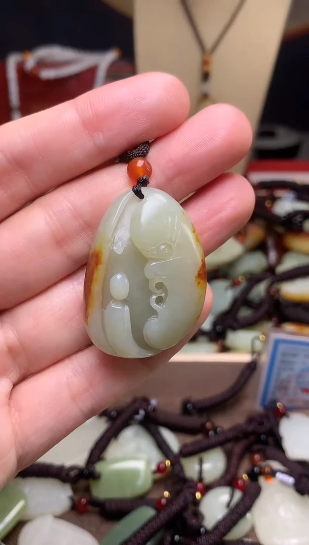 颈饰未镶嵌和田玉新疆料青海料清水和田玉吊坠