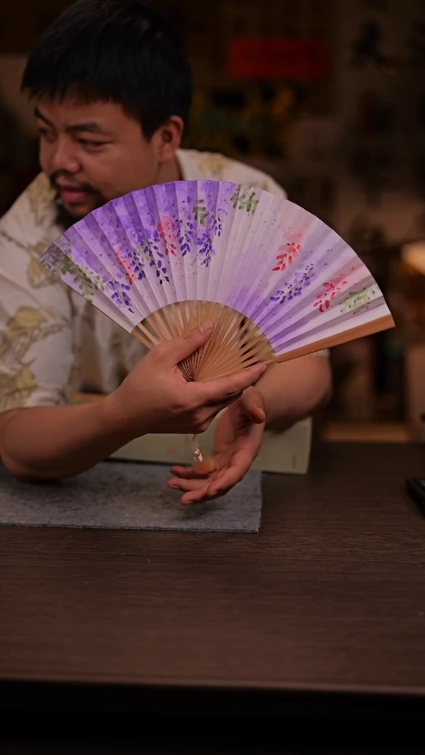 国画紫藤-7寸 手写  扇子-虫虫