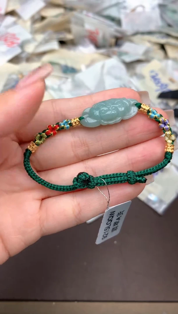 未镶嵌挂件翡翠一