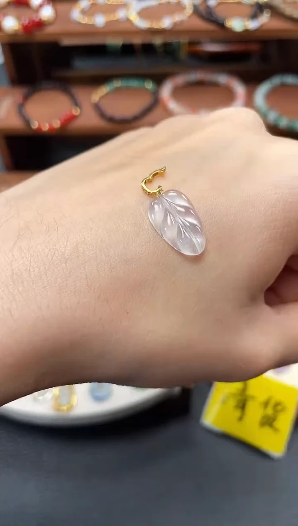 【闪购商品】翡翠吊坠(不含链)18K金镶嵌一个  JK658