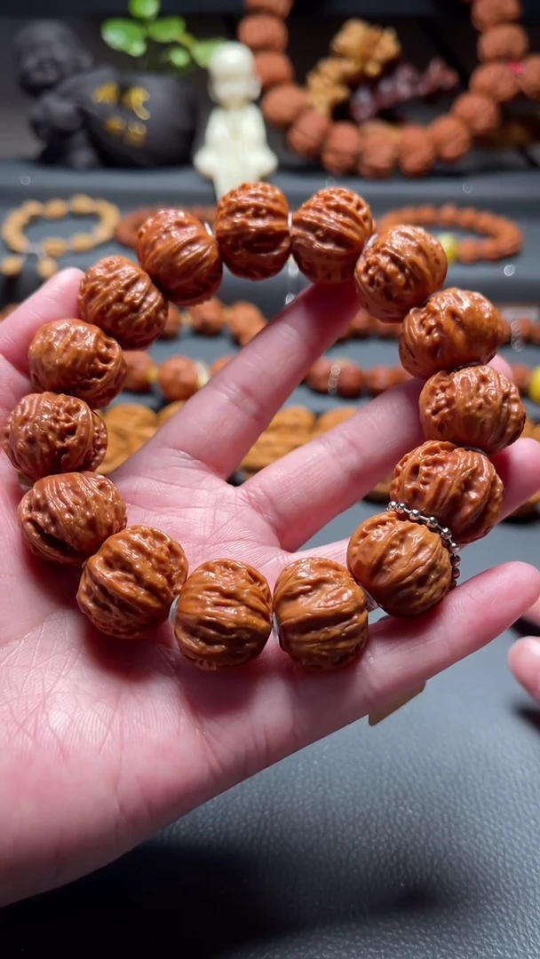 【闪购商品】文玩核桃吊坠核桃手串