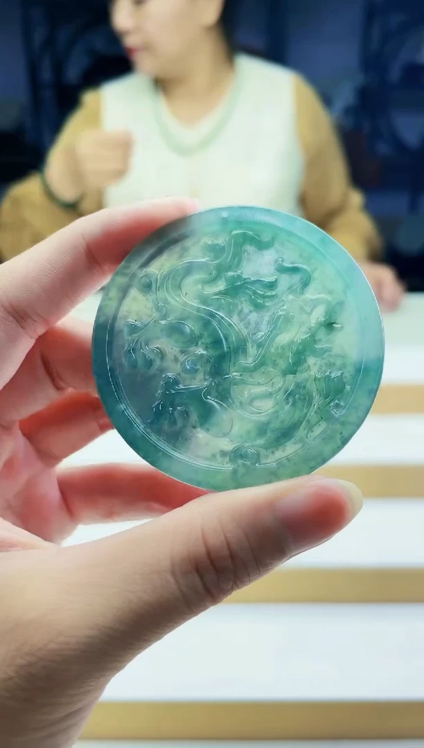 未镶嵌定制翡翠毛货09260258
