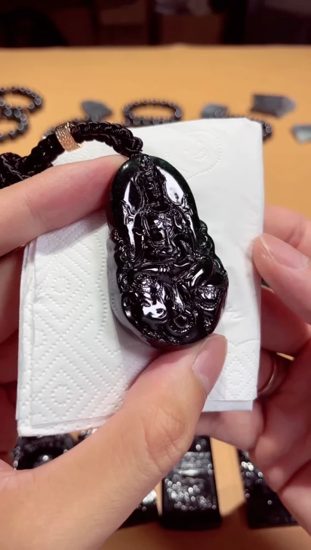 翡翠未镶嵌颈饰天然翡翠a货