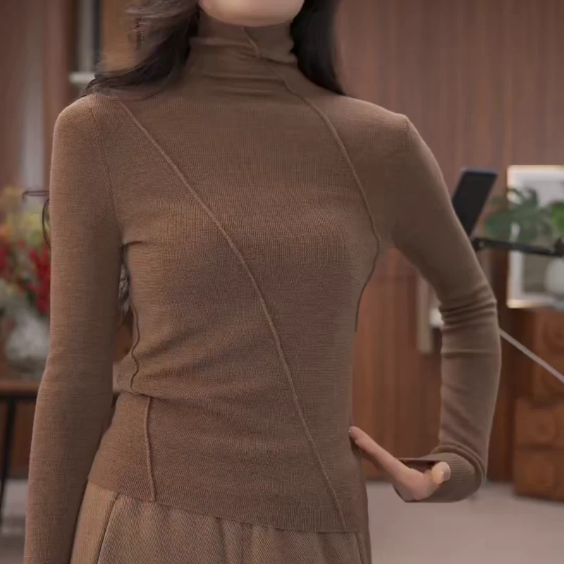 【巴黎回忆】冬季新款设计感高领线条显瘦针织衫上衣LK2509023