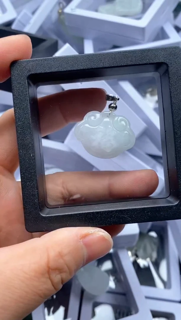 【闪购商品】翡翠吊坠(不含链)未镶嵌39439