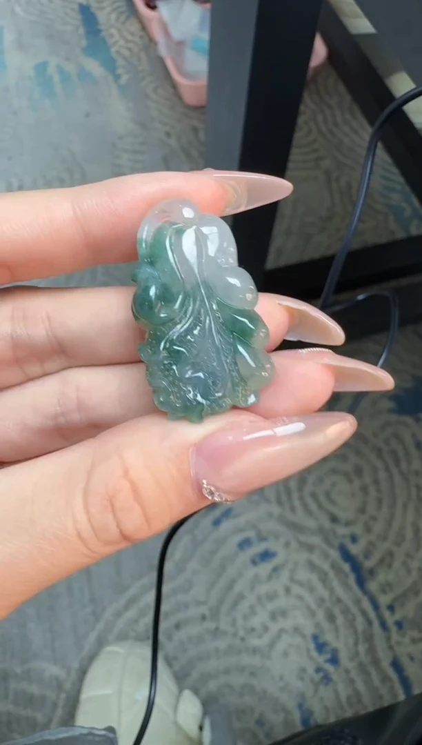 【闪购商品】翡翠颈饰未镶嵌缅甸翡翠A货吊坠
