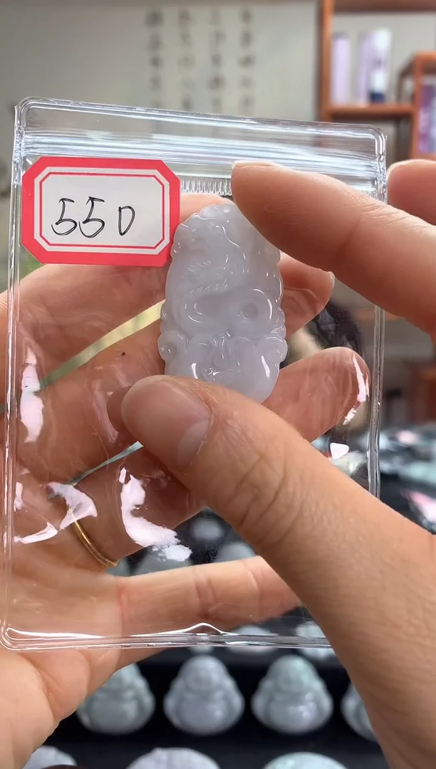 【闪购商品】翡翠颈饰未镶嵌蛇550