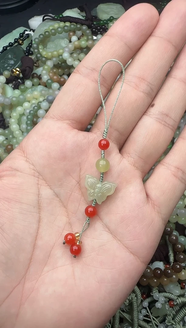 颈饰未镶嵌和田玉拍一发一