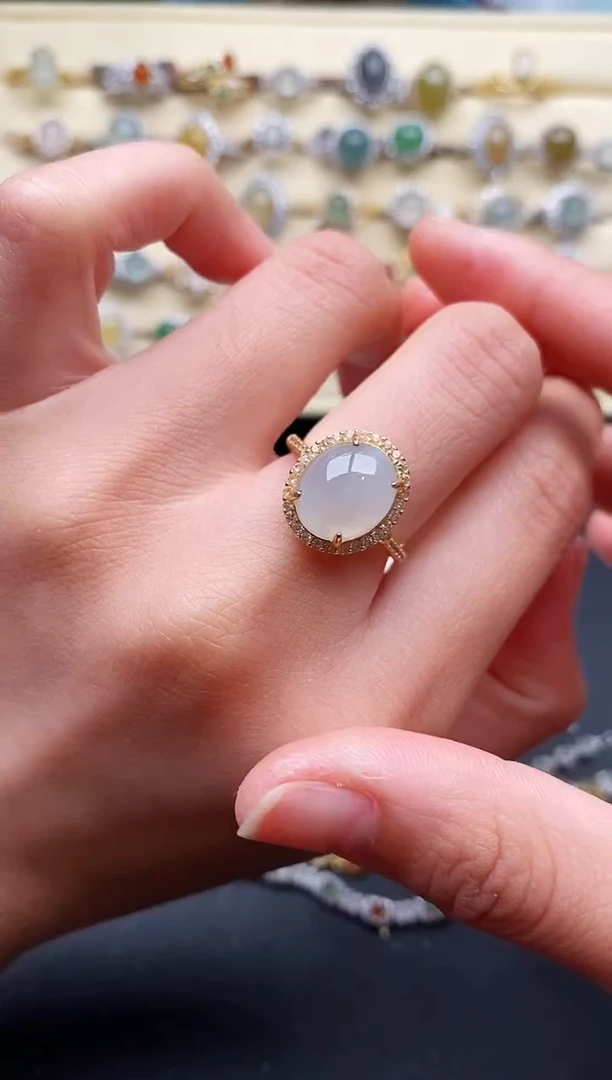 翡翠戒指银S925镶嵌33333333+9