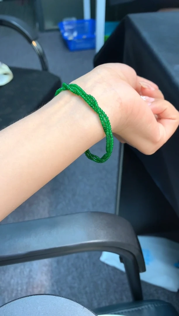 18K金镶嵌手链翡翠1