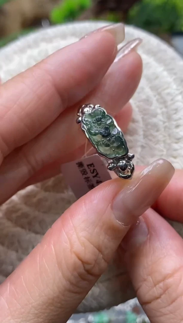 颈饰银S925镶嵌翡翠净货15358