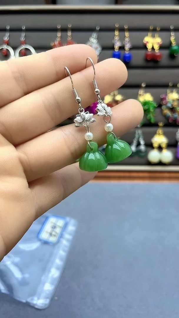 【闪购商品】和田玉耳饰银S925镶嵌104000