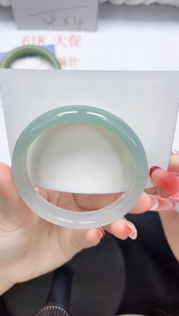 石英质玉手镯未镶嵌91-56