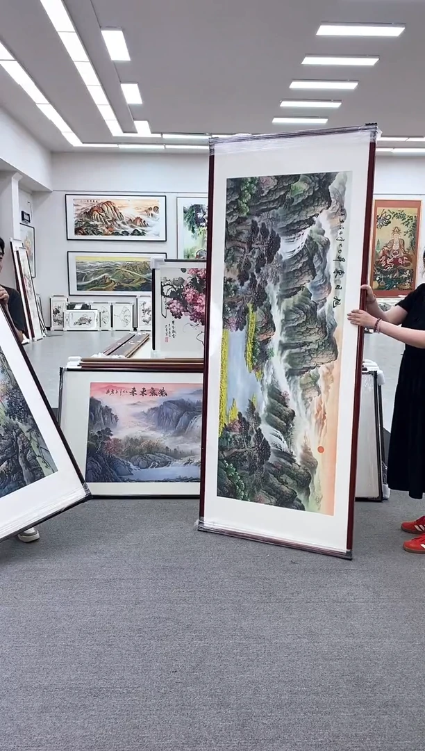 国画手绘219*88旭日东升