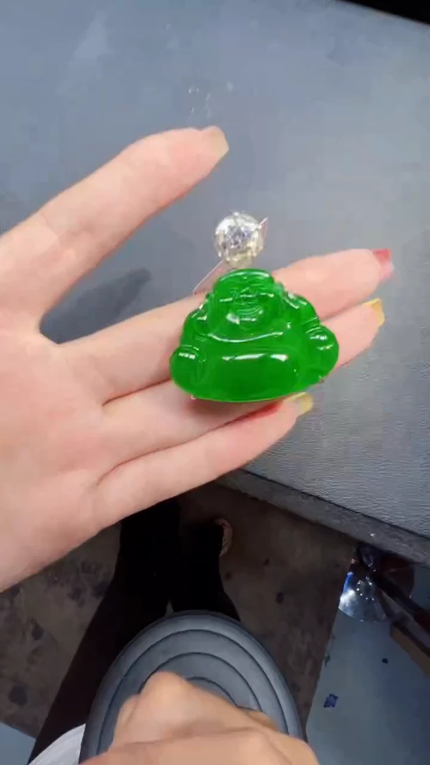 未镶嵌定制翡翠翡翠A货有轻微色差属于正常现象，佛公多样性发货1