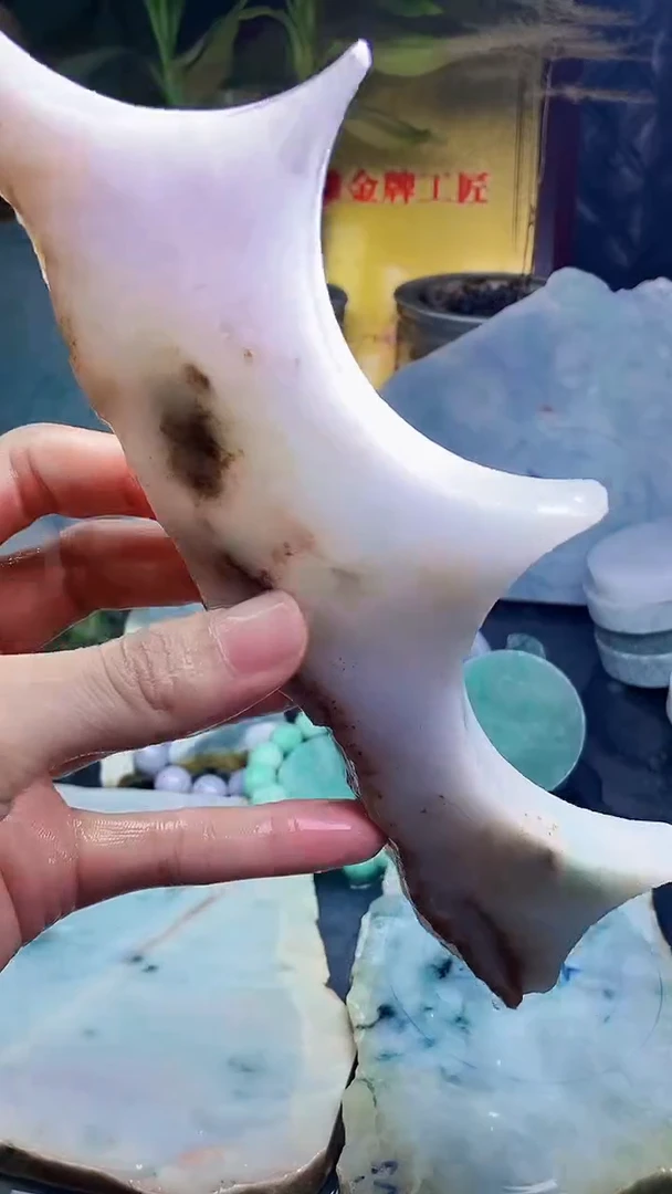 未镶嵌挂件翡翠小雨474