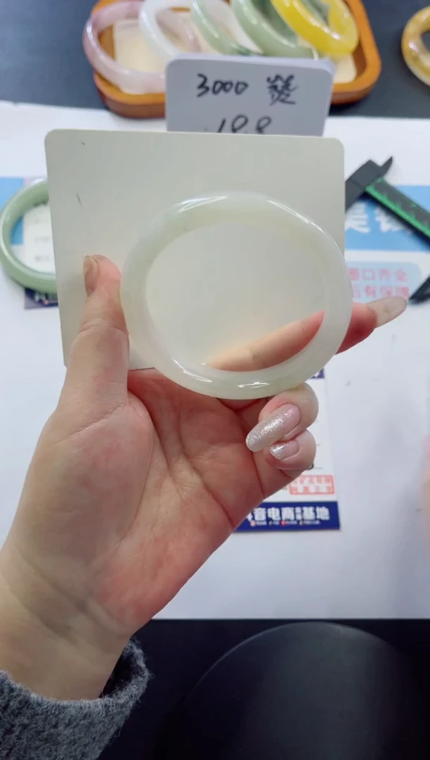 未镶嵌手镯石英质玉多样性发货A118-61