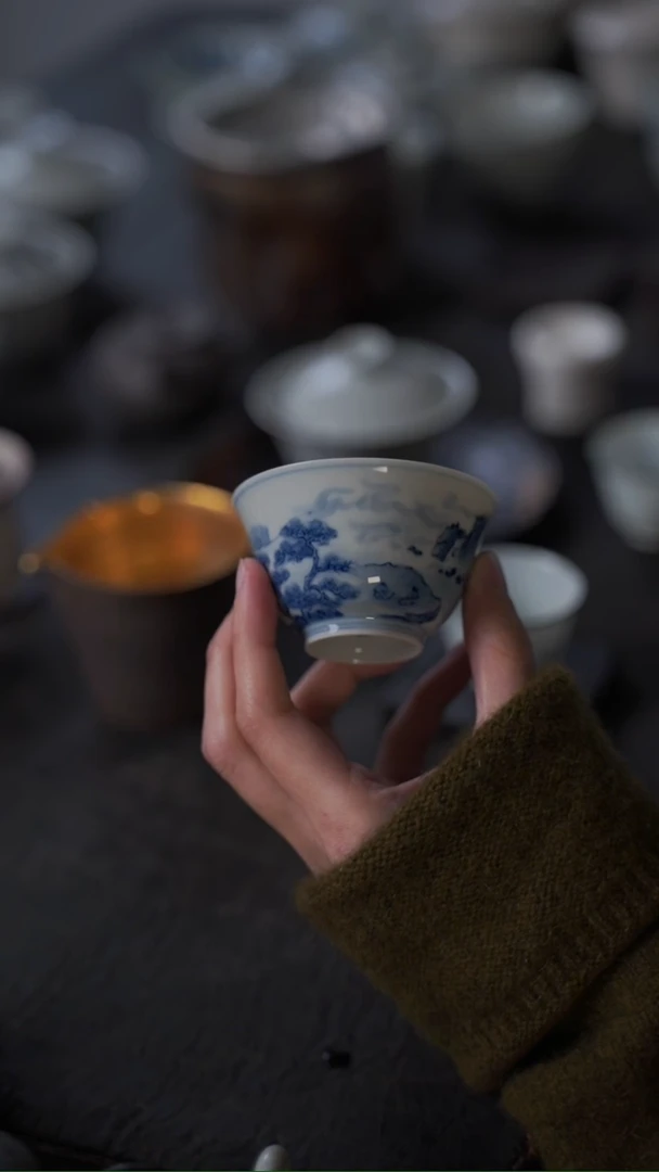 【闪购商品】壶大合小满 青花山水杯一个